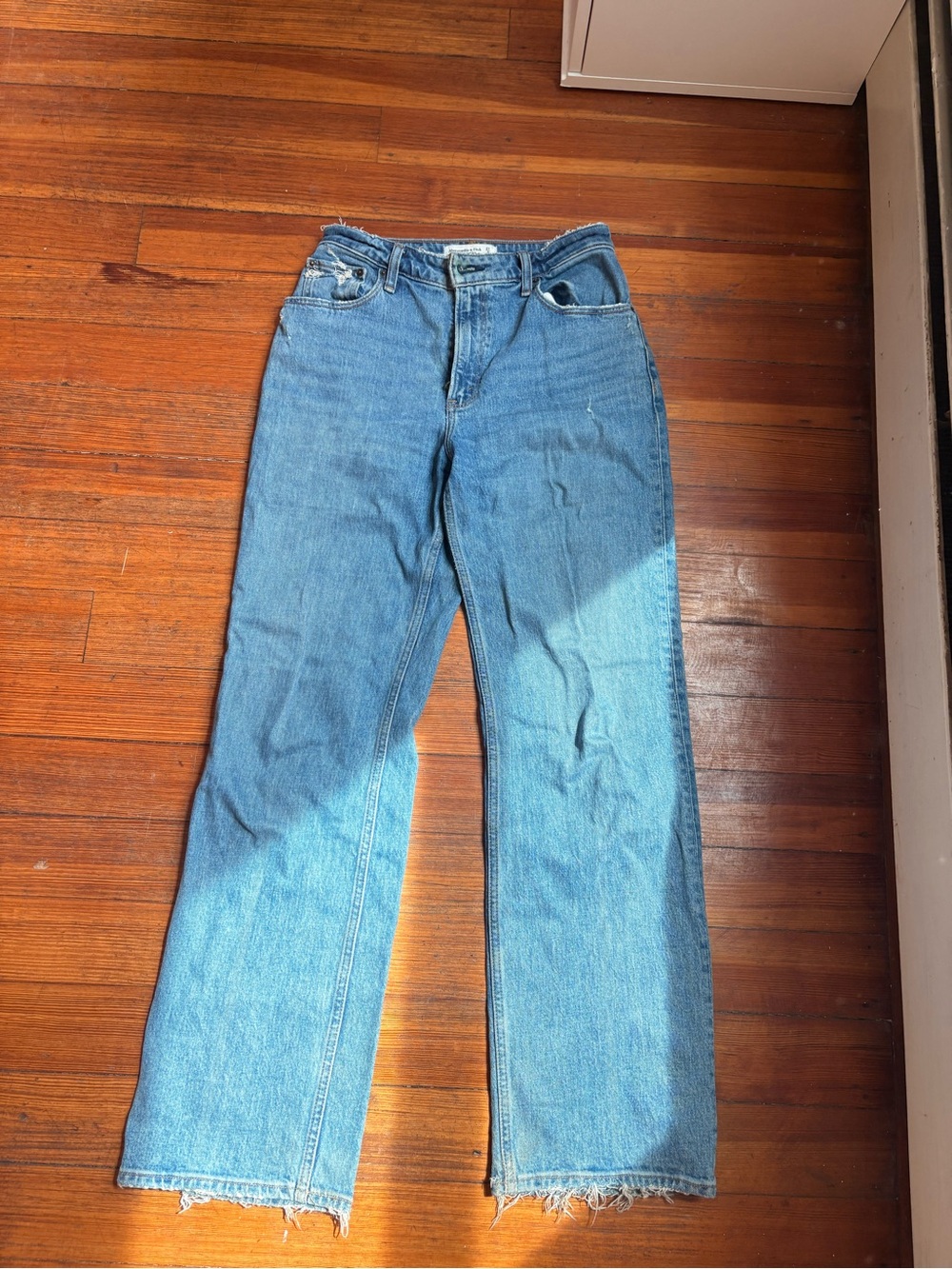 Abercrombie & Fitch 90s Relaxed Jean Curve Love